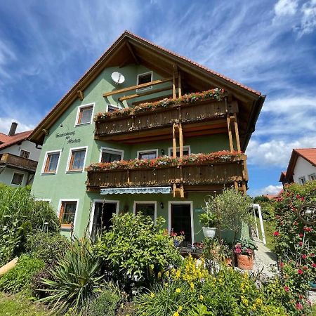 Ferienwohnungen Am Kirchberg Neualbenreuth Exterior photo